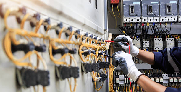 Professional Electrician technician working in Roanoke, VA